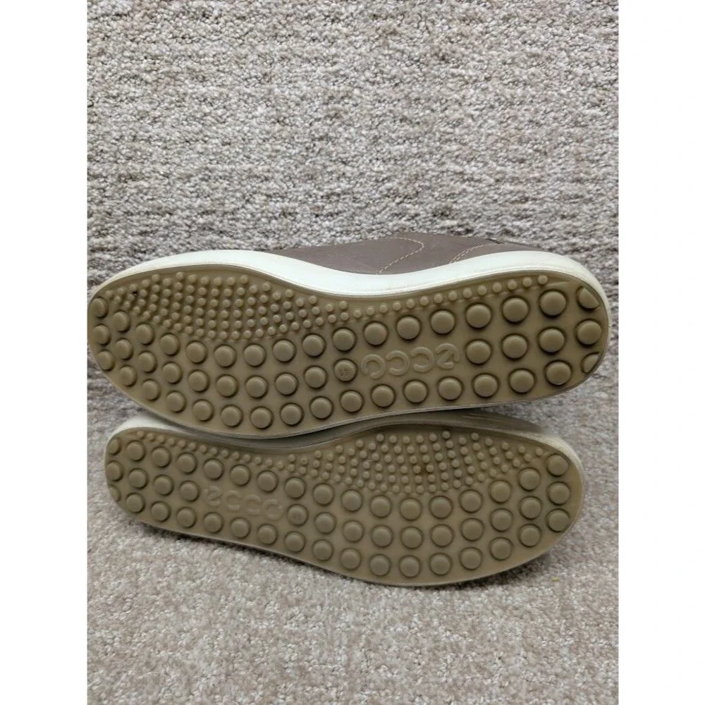 Ecco Casual Sneakers Womens Size 10.5 Mocha Casual Low Top Shoes Lace Up - Picture 12 of 15